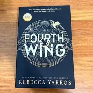 Fourth Wing Rebecca Yarros 1st Edition English Paperback Dragon Sprayed Edges